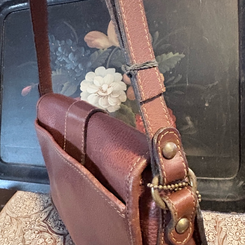 Coach Sheridan Collection - Picture 6 of 14